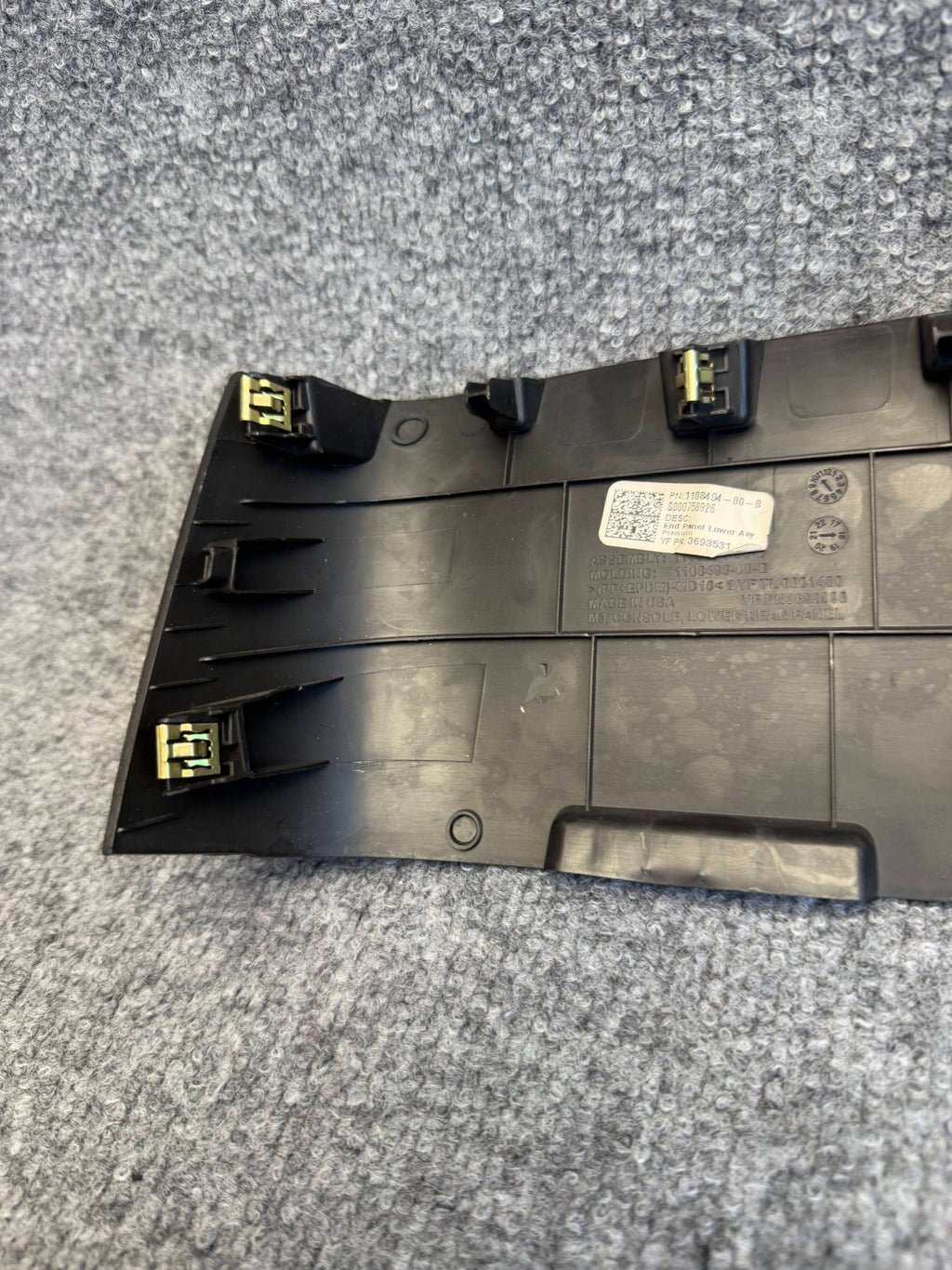 2017-2023 TESLA MODEL 3 CENTER CONSOLE REAR BACK END LOWER TRIM COVER PANEL OEM