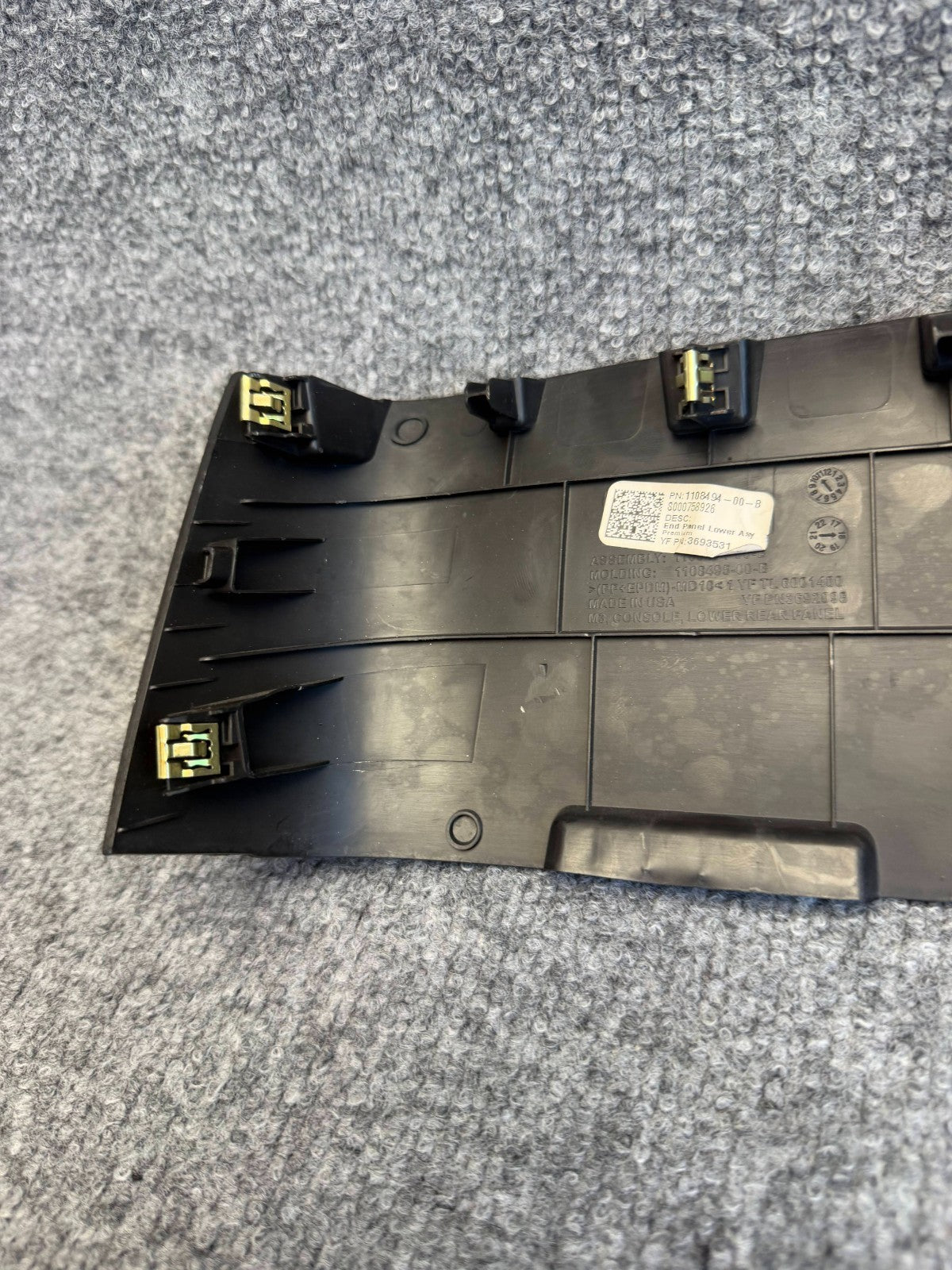 2017-2023 TESLA MODEL 3 CENTER CONSOLE REAR BACK END LOWER TRIM COVER PANEL OEM