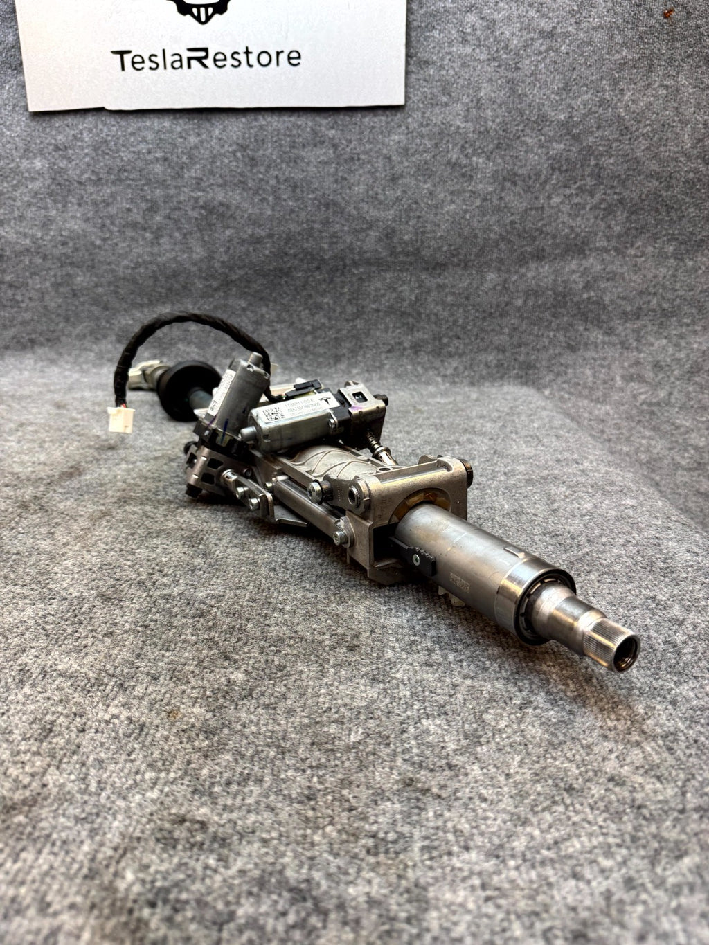 20-24 TESLA MODEL Y ELECTRIC STEERING COLUMN & INTERMEDIATE SHAFT OEM 118881100E