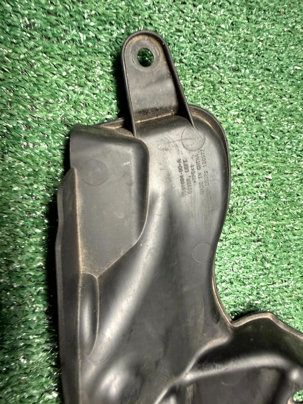 ♦️2017-2023 TESLA MODEL 3 FRONT LEFT STRUT SHOCK COVER TRIM OEM, 1081694-00-A