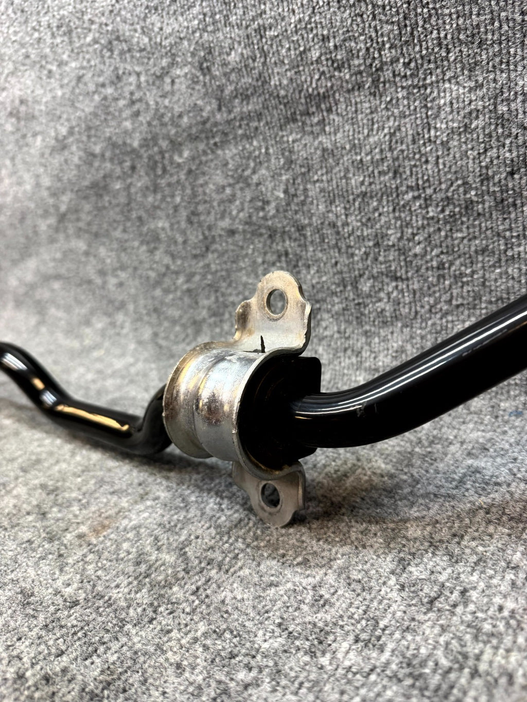 2020 - 2024 TESLA MODEL Y REAR STABILIZER SWAY ANTI ROLL BAR OEM, 1044481-00-E
