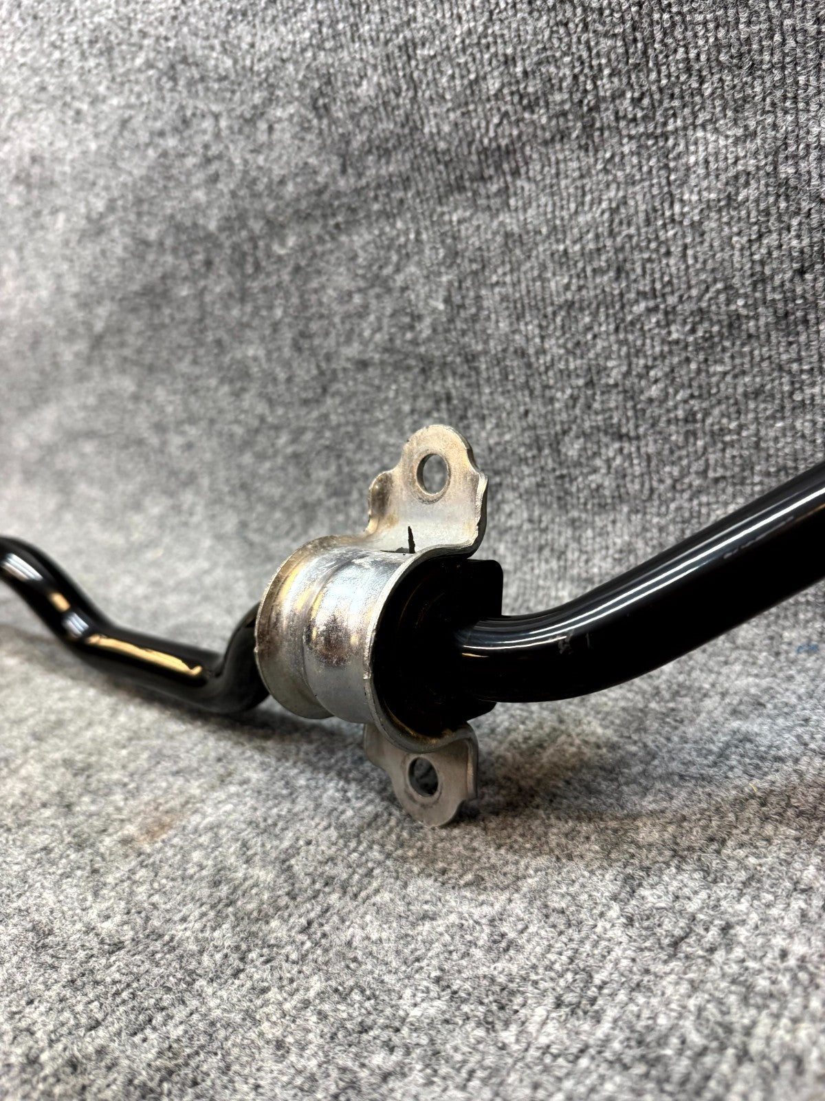 2020 - 2024 TESLA MODEL Y REAR STABILIZER SWAY ANTI ROLL BAR OEM, 1044481-00-E