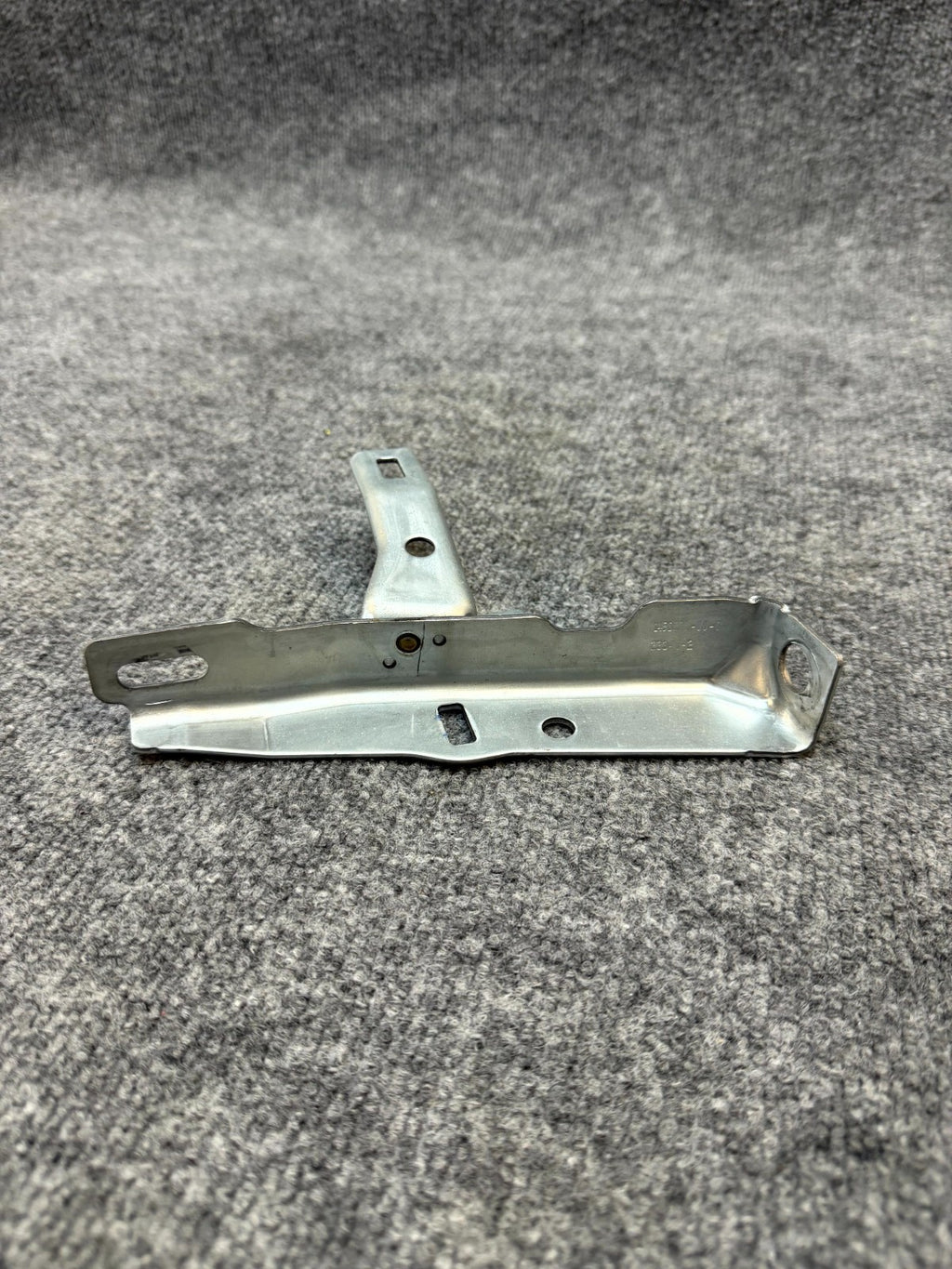 2020 - 2024 TESLA MODEL Y RIGHT SIDE INSTRUMENT PANEL RISER OEM, 1493875-00-C