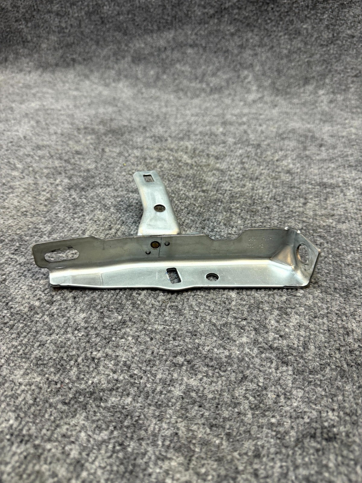 2020 - 2024 TESLA MODEL Y RIGHT SIDE INSTRUMENT PANEL RISER OEM, 1493875-00-C
