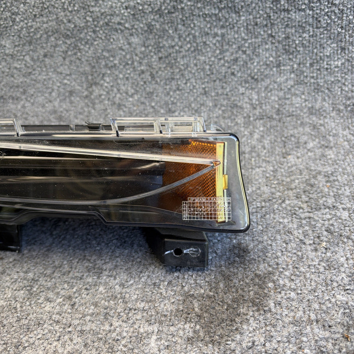 DMG‼️2017-2023 Tesla Model 3 RH Turn Signal Fog Light DRL OEM  1077390-00-F