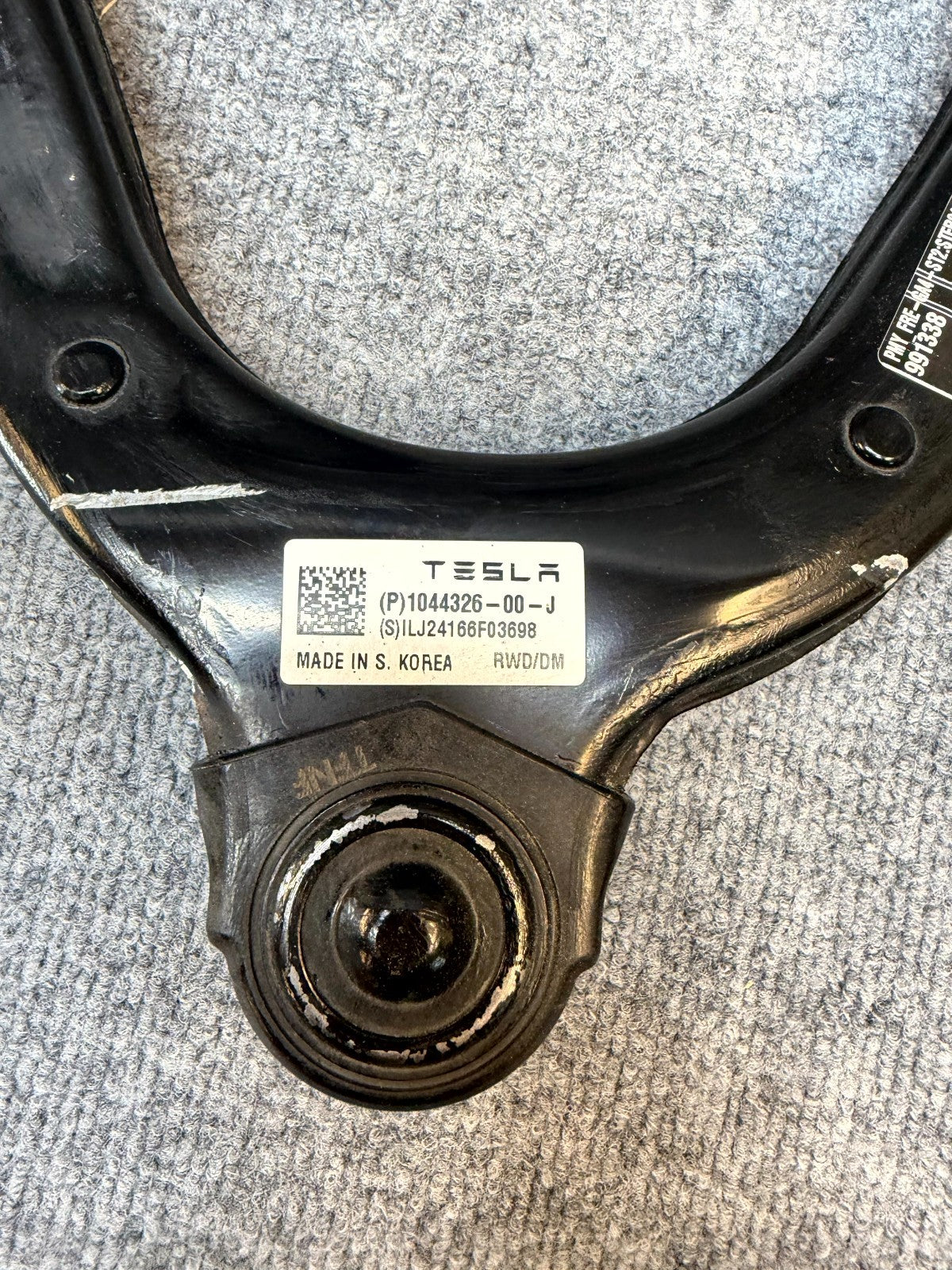 2020 - 2024 TESLA MODEL Y FRONT RIGHT UPPER CONTROL ARM OEM, 1044326-00-J