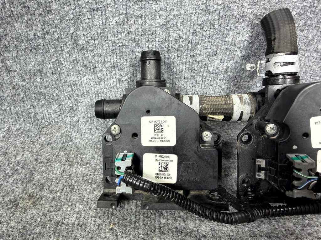 ♦️2016-2020 Tesla Model X HVAC AC Heater Cooling Control Valve OEM, 1064225-00-C