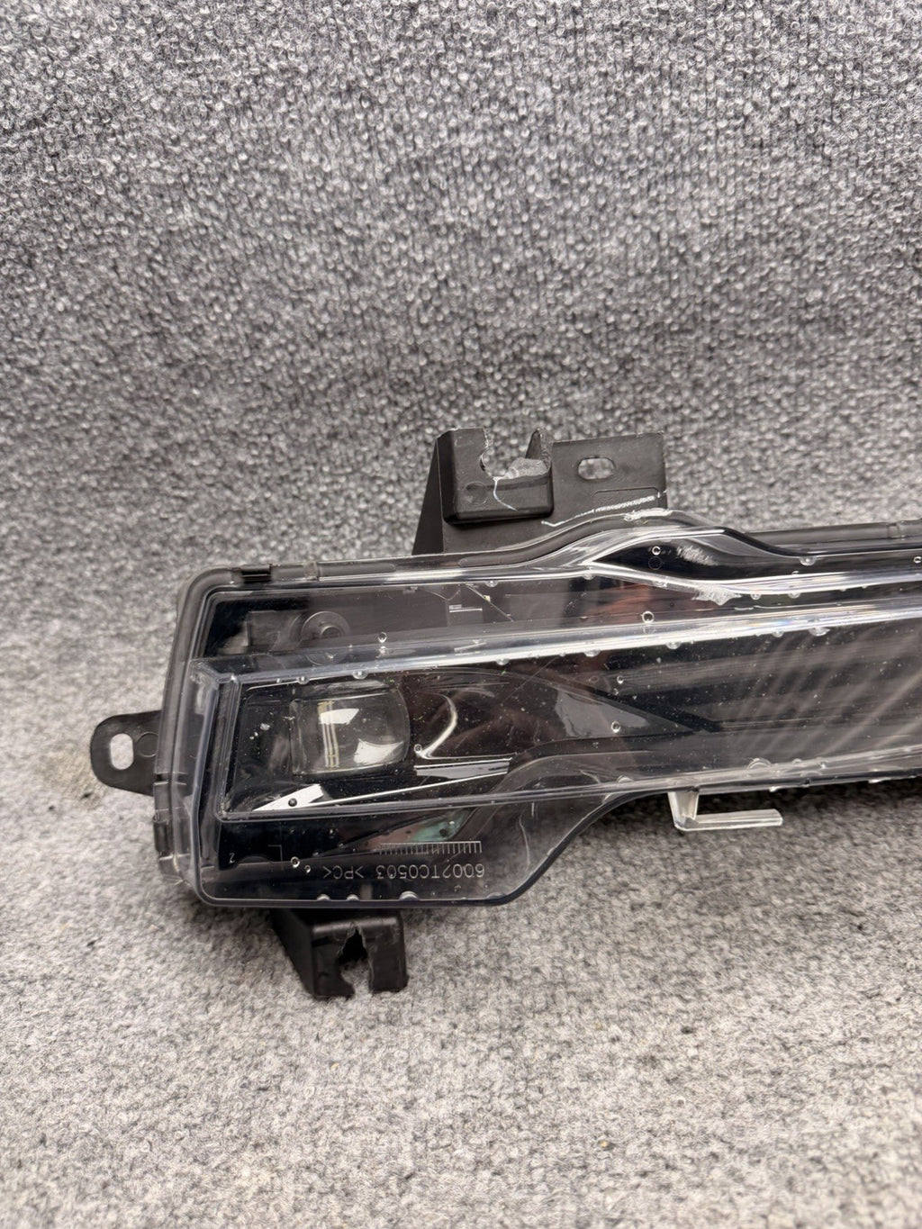 2017-2023 Tesla Model 3 Fog Light Lamp DRL Assembly Left Driver 1077391-00-F OEM