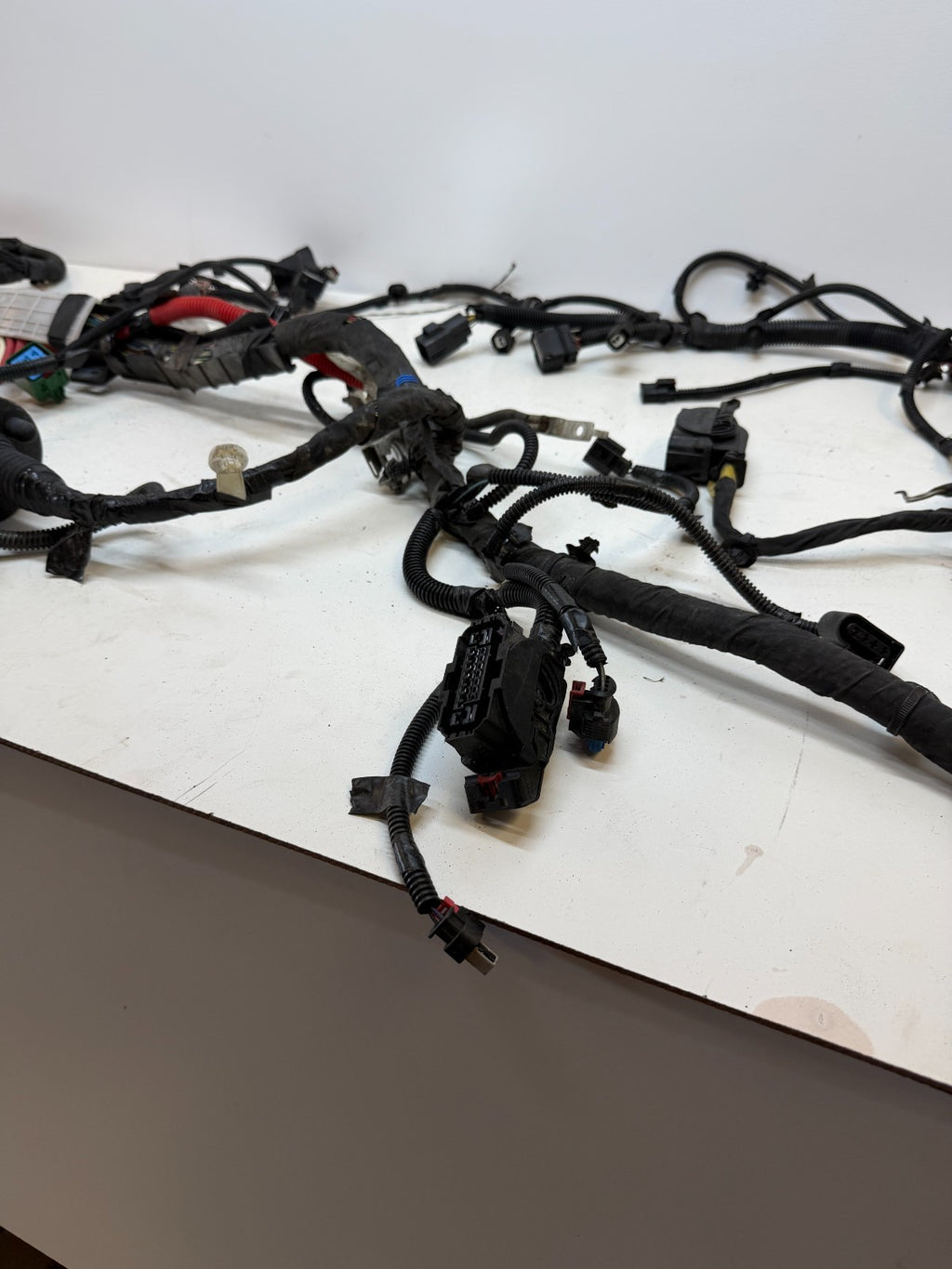 2020-2024 TESLA MODEL Y FRONT BODY WIRE WIRING HARNESS 1489058-10-E