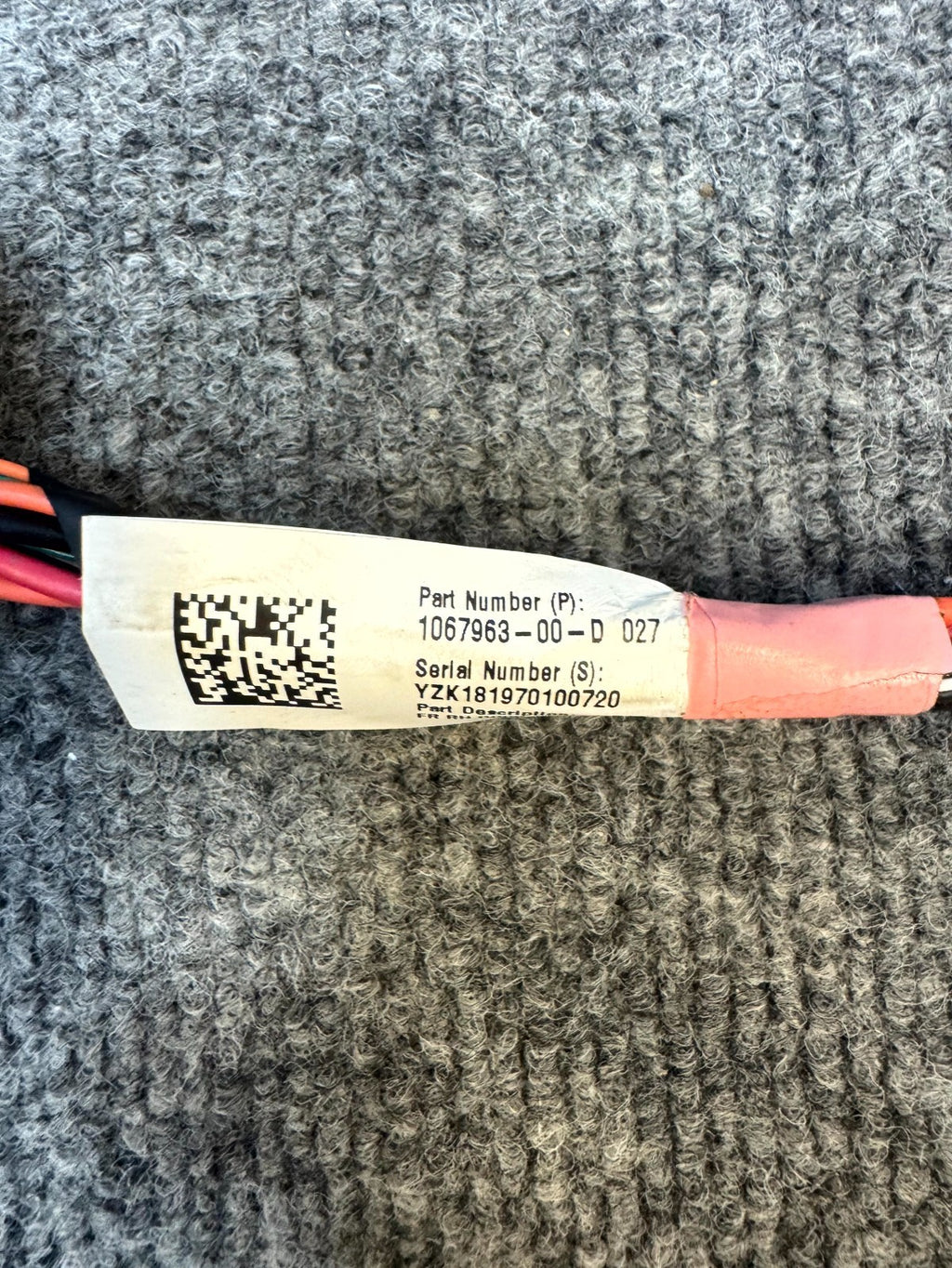 2017 - 2023 TESLA MODEL 3 FRONT RIGHT SIDE DOOR WIRING HARNESS OEM, 1067963-00-D
