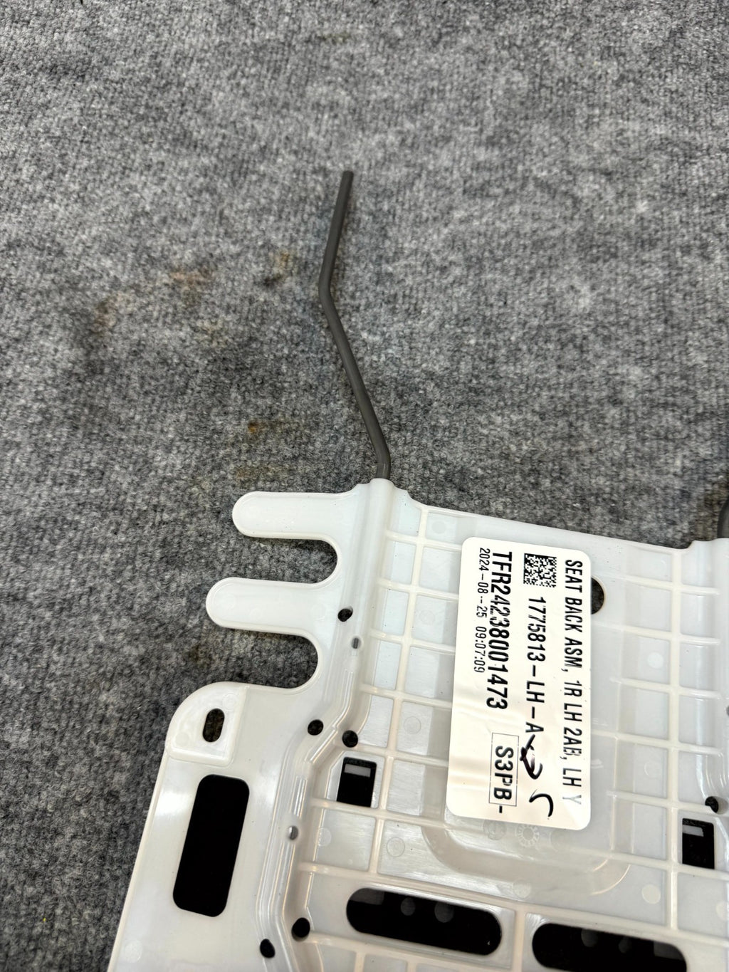 2020-2023 TESLA MODEL Y FRONT LEFT SEAT ADJUSTER LUMBAR SUPPORT OEM, 1775813LHA
