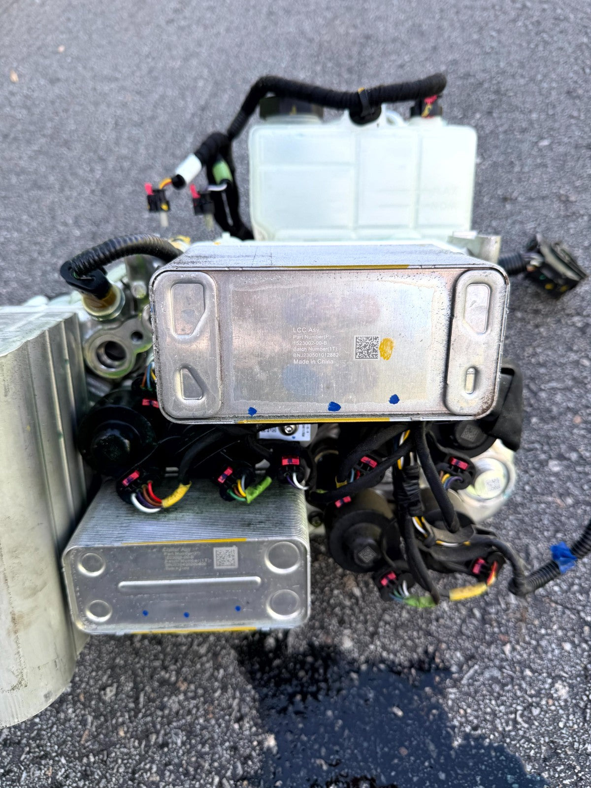 ♦️17-23 TESLA MODEL 3 SUPERMANIFOLD REFRIGERANT COOLANT PUMP ASSY OEM, 1547595A0