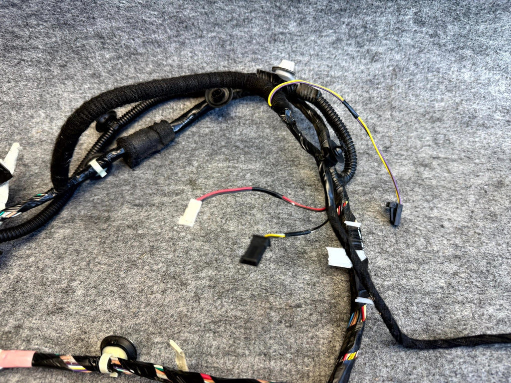 ♦️2017 – 2023 TESLA MODEL 3 FRONT RIGHT SIDE DOOR WIRE HARNESS OEM, 3067963-00-C