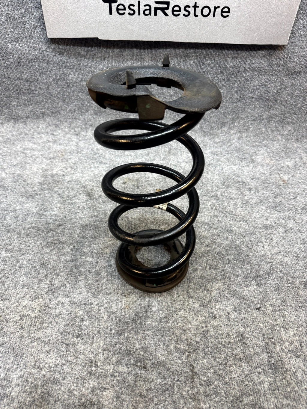 2017-2023 TESLA MODEL 3 REAR RIGHT/LEFT COIL SPRING INSULATOR OEM, 1044472-01-E