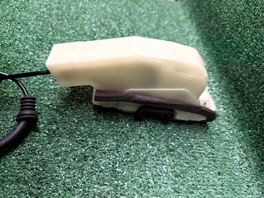 ♦️20-23 TESLA MODEL Y REAR RIGHT SIDE DOOR LOCK LATCH ACTUATOR OEM, 1500675-00-A