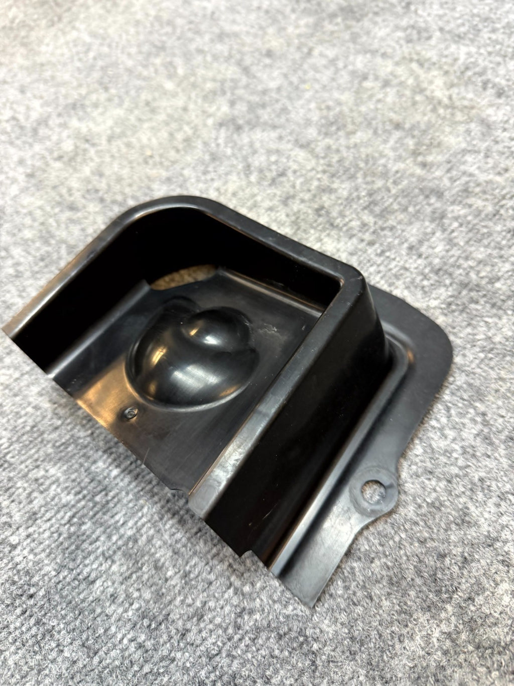 20-23 TESLA MODEL Y LEFT COWL PANEL SHOCK TOWER COVER MOLDING OEM 1494083-00-A