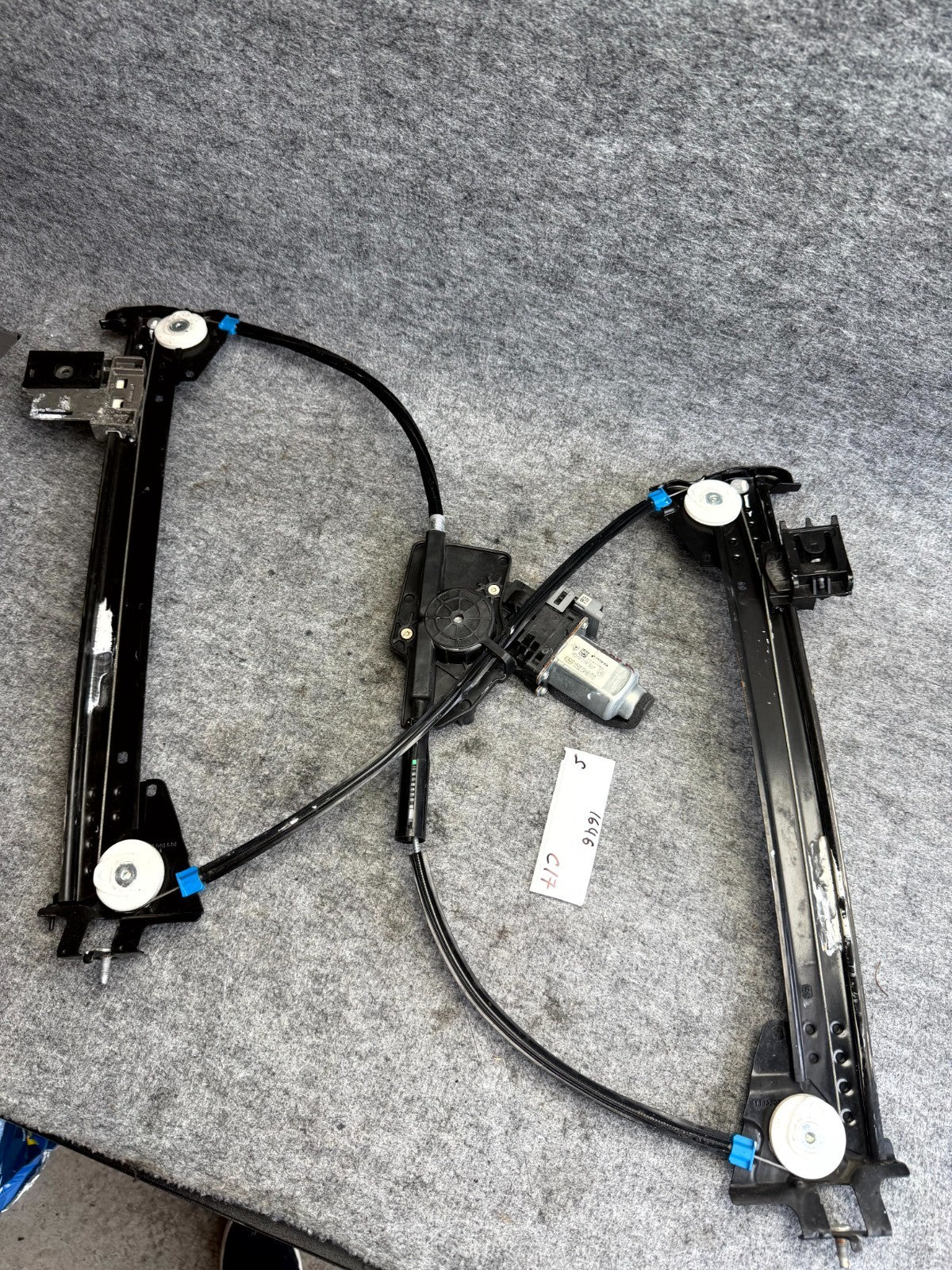 ♦️12 - 20 TESLA MODEL S FRONT RIGHT DOOR WINDOW REGULATOR MOTOR OEM 6006651-00-L