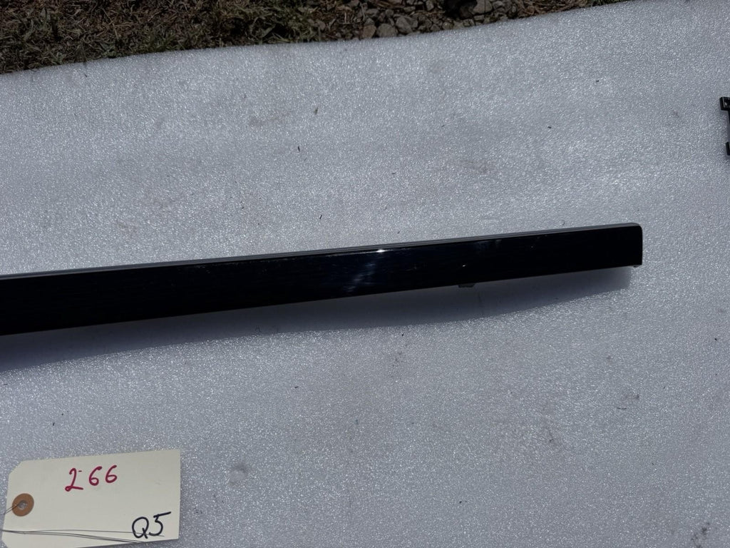 ♦️2016 - 2020 TESLA MODEL X REAR RIGHT TRIM MOLDING ASH WOOD OEM, 1036081-19-B