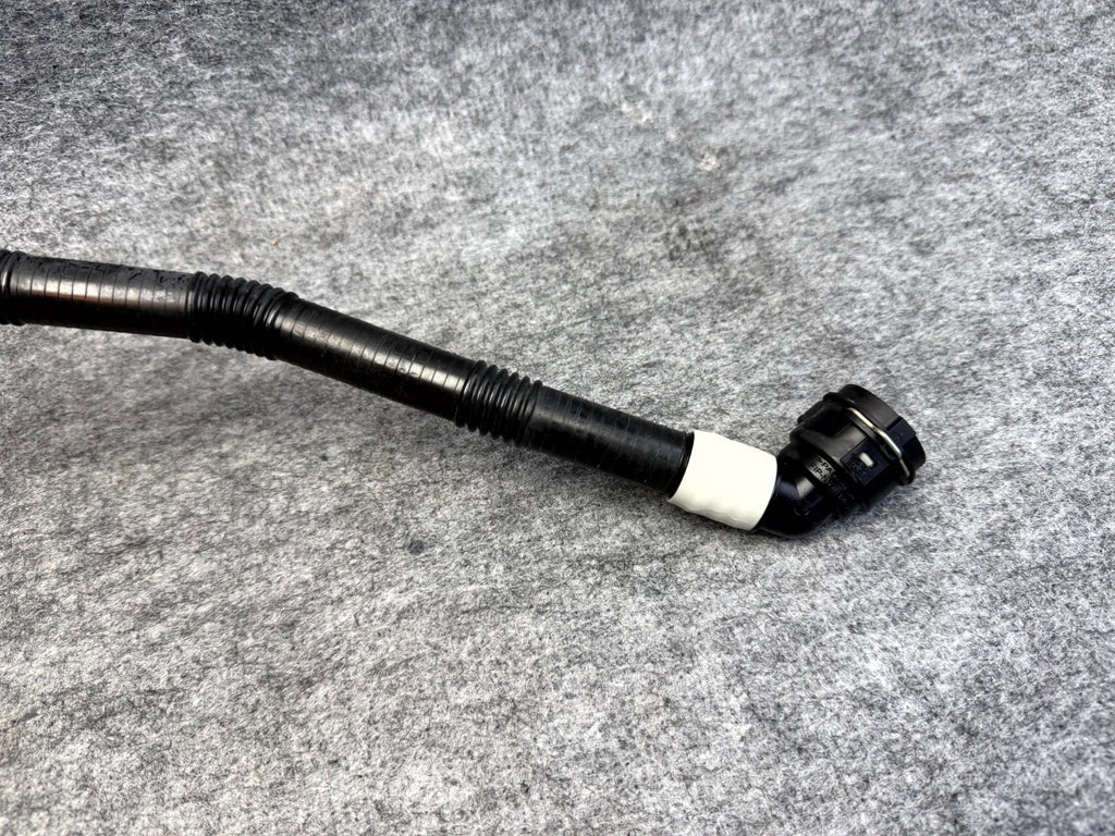 ♦️17-23 TESLA MODEL 3 FRONT RADIATOR OUTLET COOLING PIPE HOSE OEM, 1077589-00-E