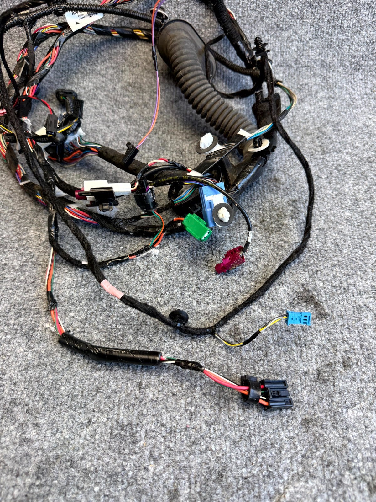 2017-2023 TESLA MODEL 3 FRONT RIGHT SIDE DOOR WIRING HARNESS OEM, 1067963-00-D
