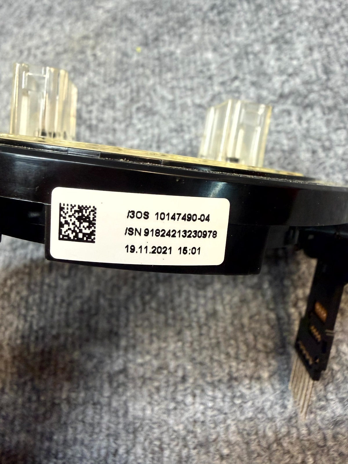 2020 - 2024 TESLA MODEL Y STEERING COLUMN CLOCK SPRING MODULE OEM, 1097662 00 O