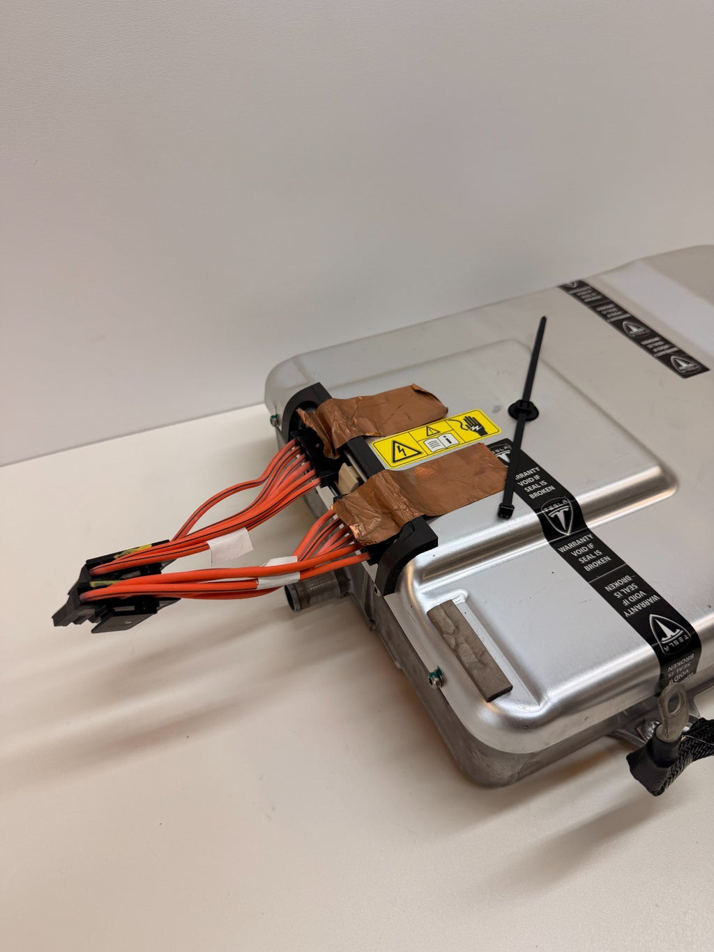 2014 Tesla Model S Onboard Charger Module Charging Unit GEN2 1014963-00-K