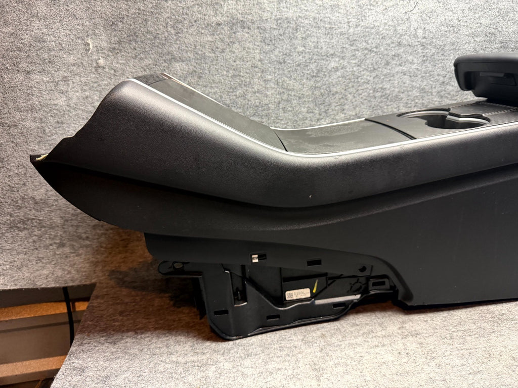 ♦️17–23 TESLA MODEL 3 CENTER CONSOLE ARMREST STORAGE ASSEMBLY OEM, 1087897-00-B