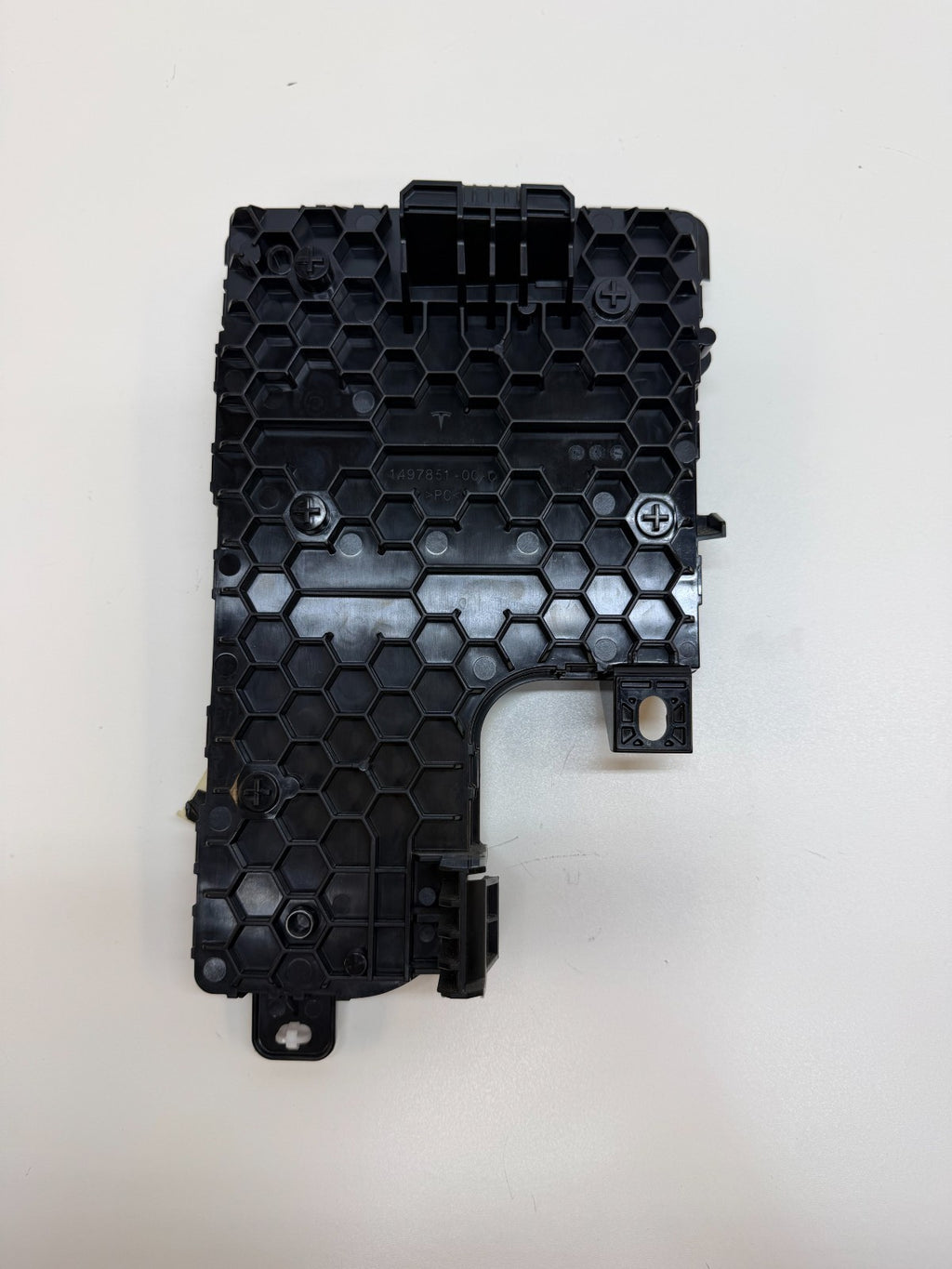 2017-2023 Tesla Model Y Left Driver Body Control Module BCM 1497847-02-D