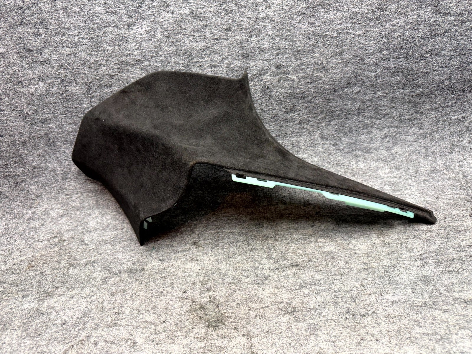 ♦️2012 - 2020 TESLA MODEL S REAR RIGHT SIDE C-PILLAR TRIM COVER OEM 1007458-02-C
