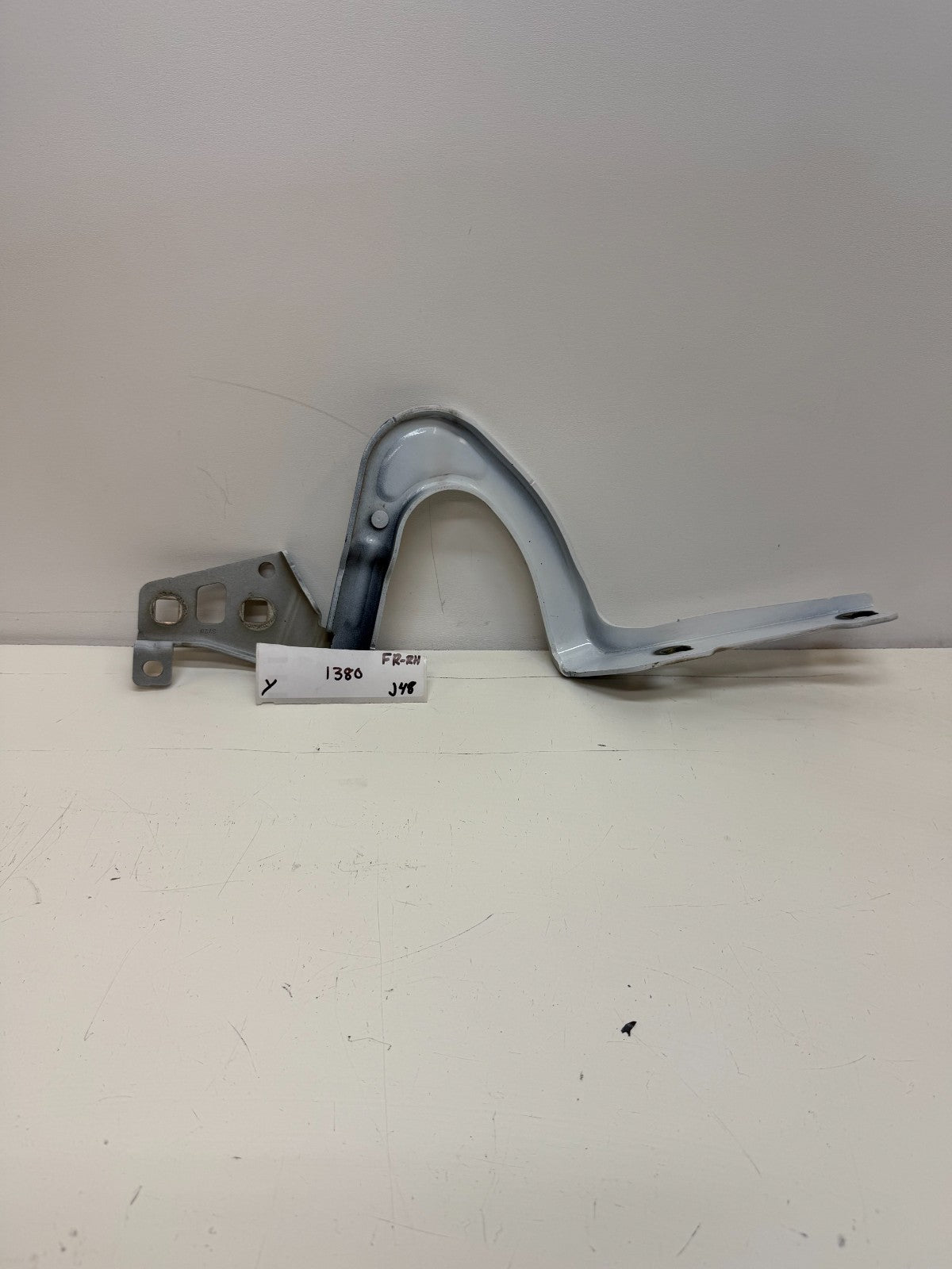 2020-2024 Tesla Model Y Front Right Passenger Side Hood Hinge 1496268-00-C