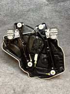 2020-2024 TESLA MODEL Y REAR RIGHT DOOR WINDOW REGULATOR & MOTOR OEM, 149551301J