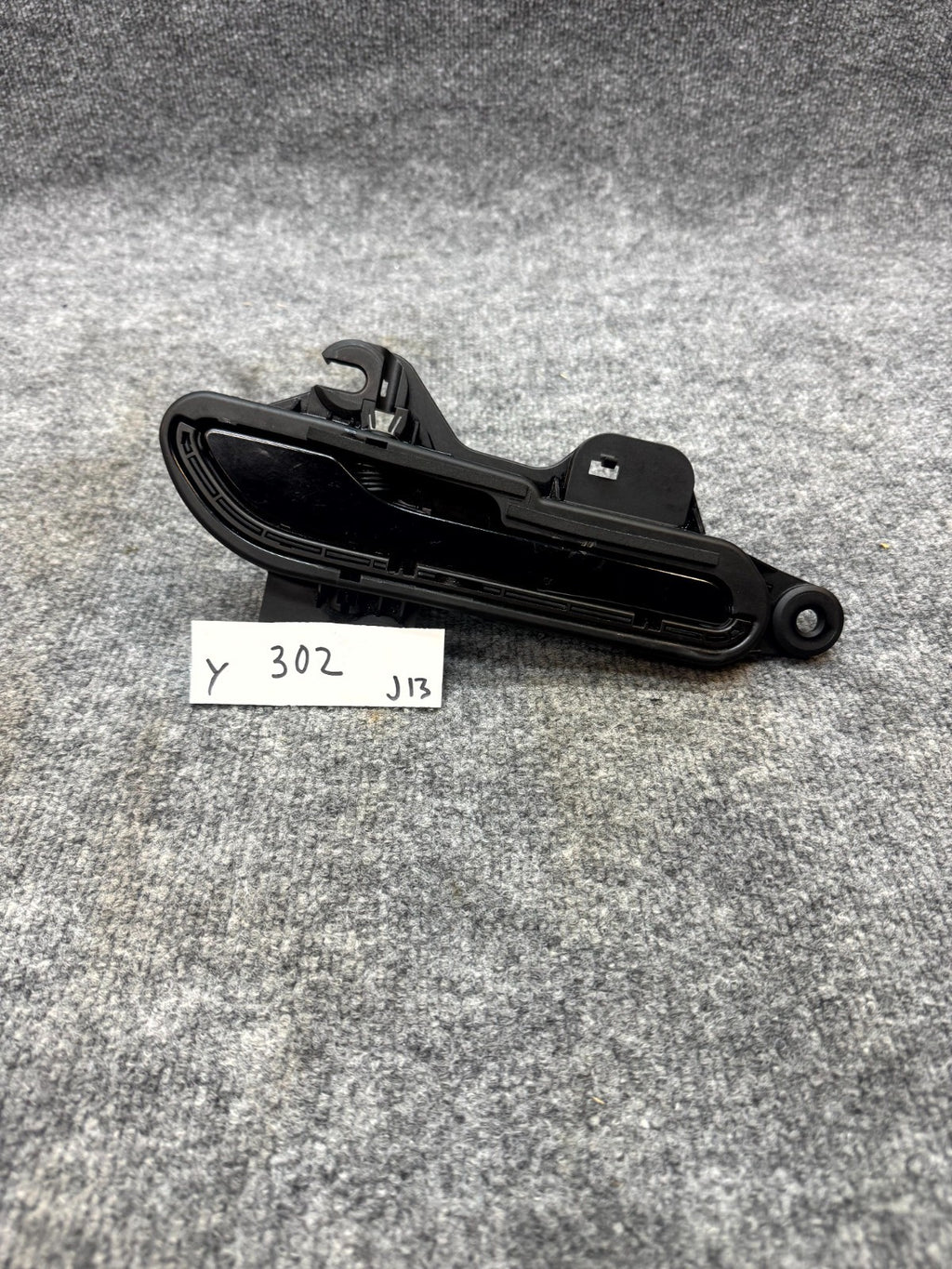 2020-2024 TESLA MODEL Y FRONT/REAR RIGHT EXTERIOR DOOR HANDLE OEM, 1528115-10-D