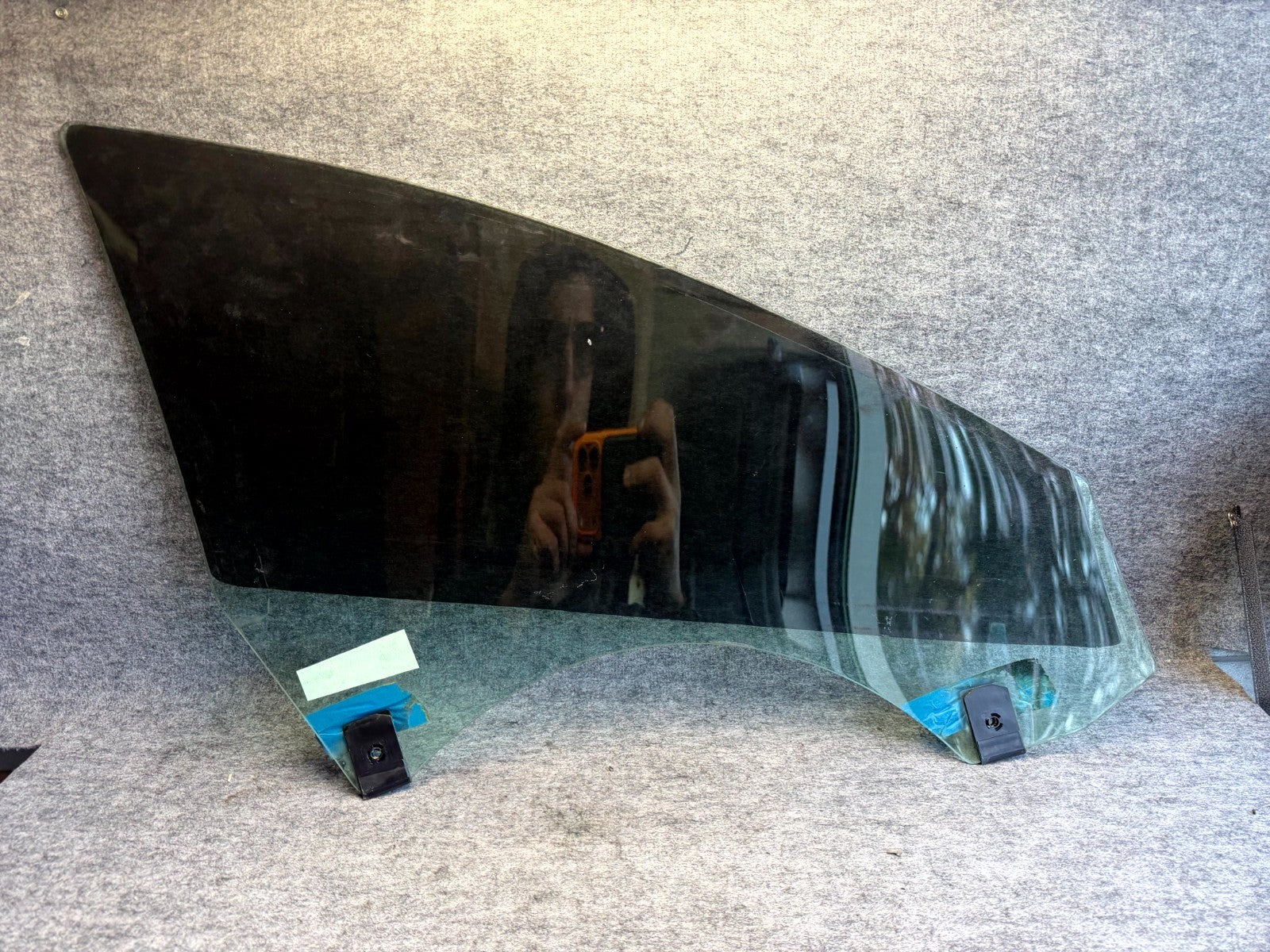 ♦️2017 - 2020 TESLA MODEL 3 FRONT LEFT SIDE DOOR WINDOW GLASS OEM, 1568570-00-B