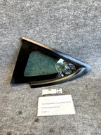 ♦️17-23 TESLA MODEL 3 REAR LEFT QUARTER WINDOW GLASS W/ MOLDING OEM, 151497801C