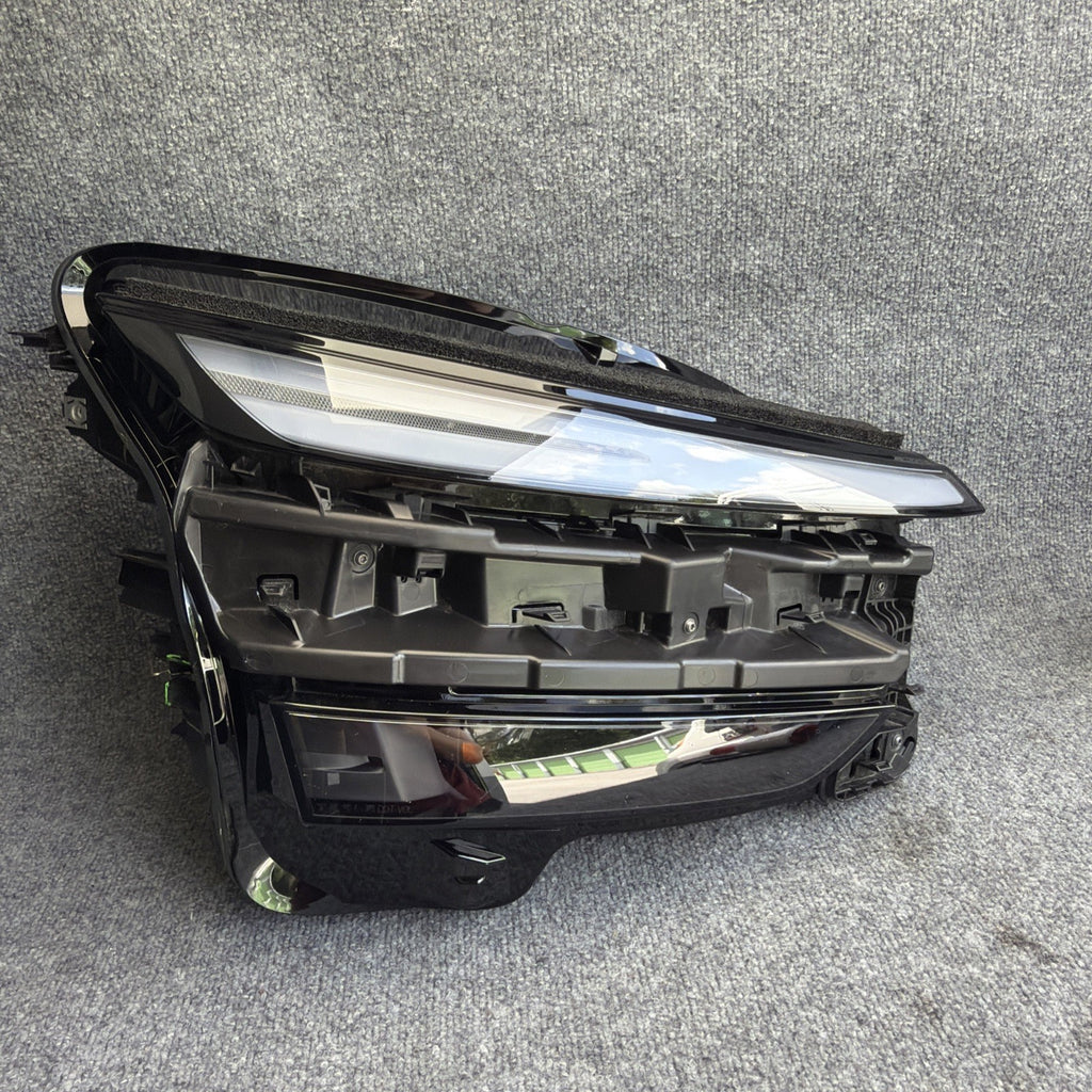 2025 2026 Tesla Model Y Juniper LED RH Right Side Headlight 1918348-00-D OEM