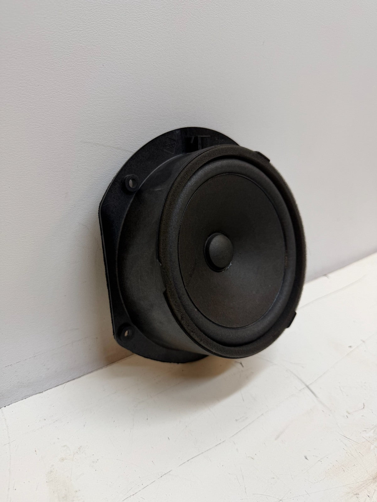 12-20 Tesla Model S Rear Left Driver Side Mid Woofer Audio Speaker 1004833-02-A
