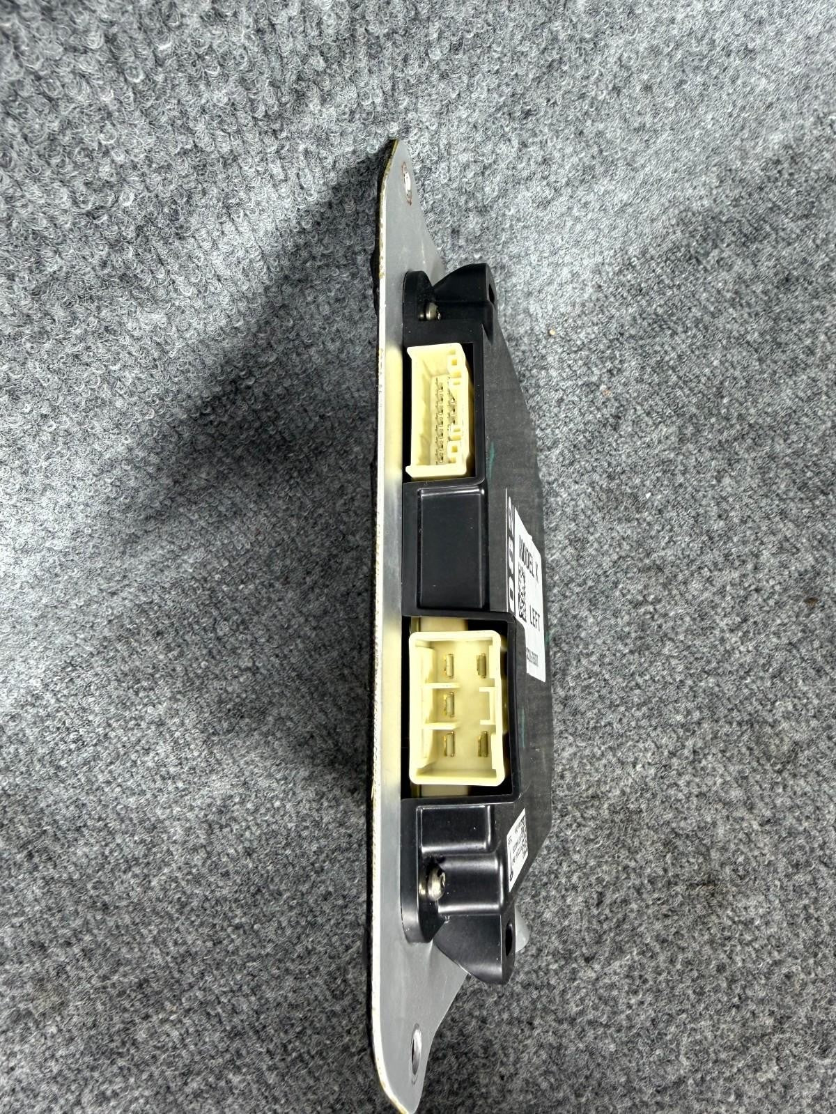 2016-2020 Tesla Model X Front Left Side Door Control Module Unit OEM, 103722200F