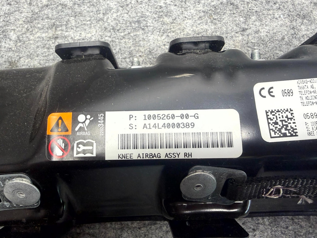 ♦️2012-2016 TESLA MODEL S FRONT RIGHT SIDE KNEE REBAG ASSEMBLY OEM, 1005260-00-G
