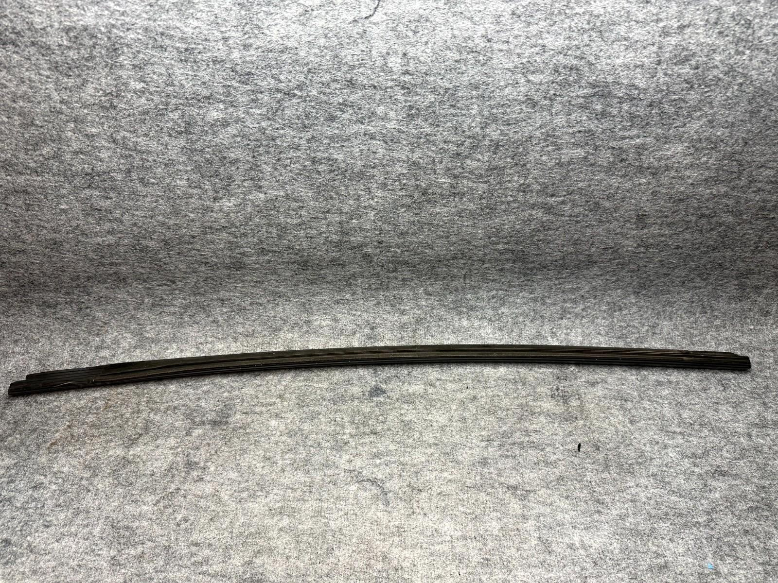 ♦️2017-2023 TESLA MODEL 3 REAR RIGHT WINDOW WEATHERSTRIP TRIM OEM, 1080746-00-D