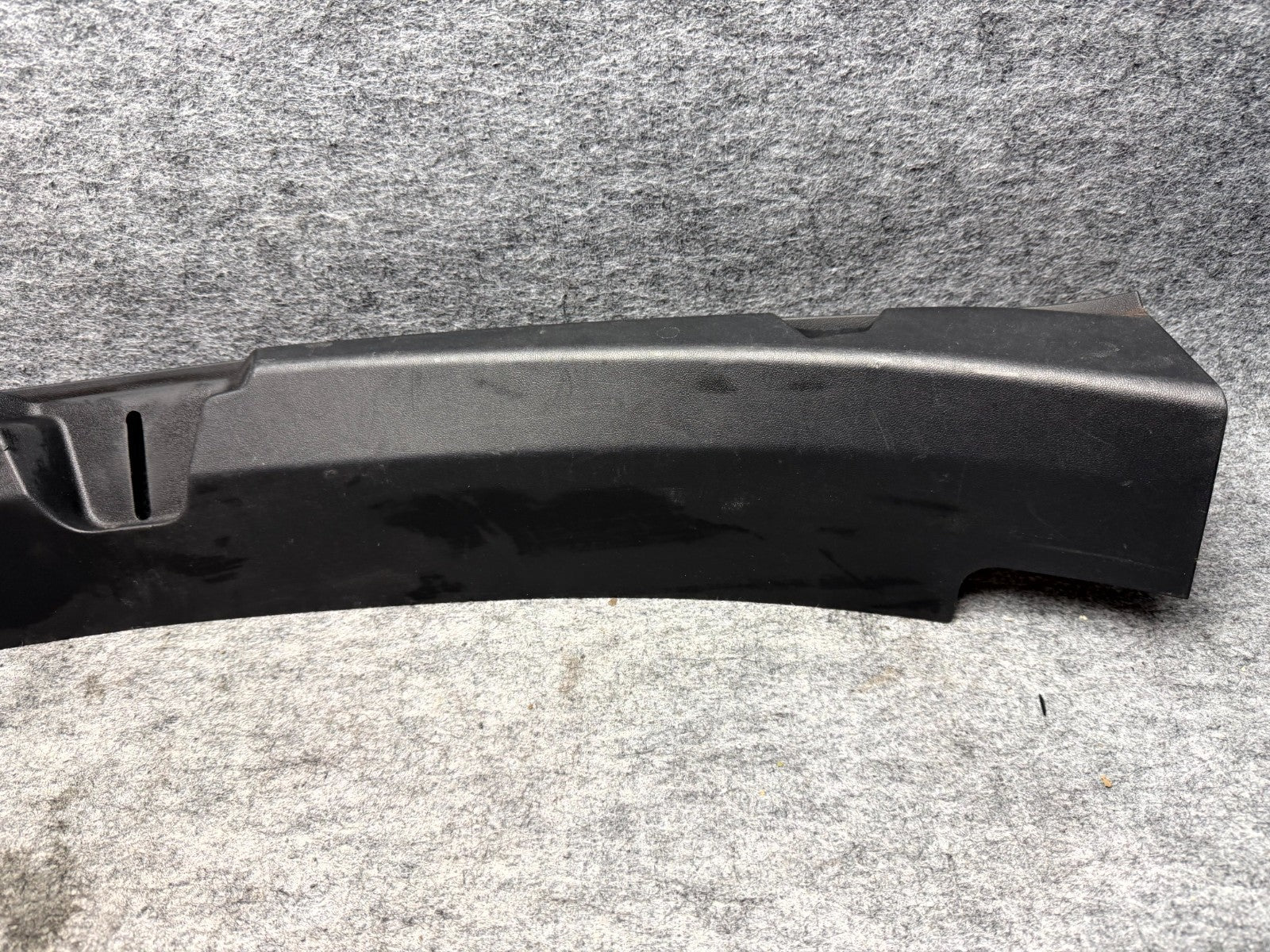 ♦️2017-2023 TESLA MODEL 3 TAILGATE TRUNK LOCK TRIM SCUFF PLATE OEM, 1086315-00-G