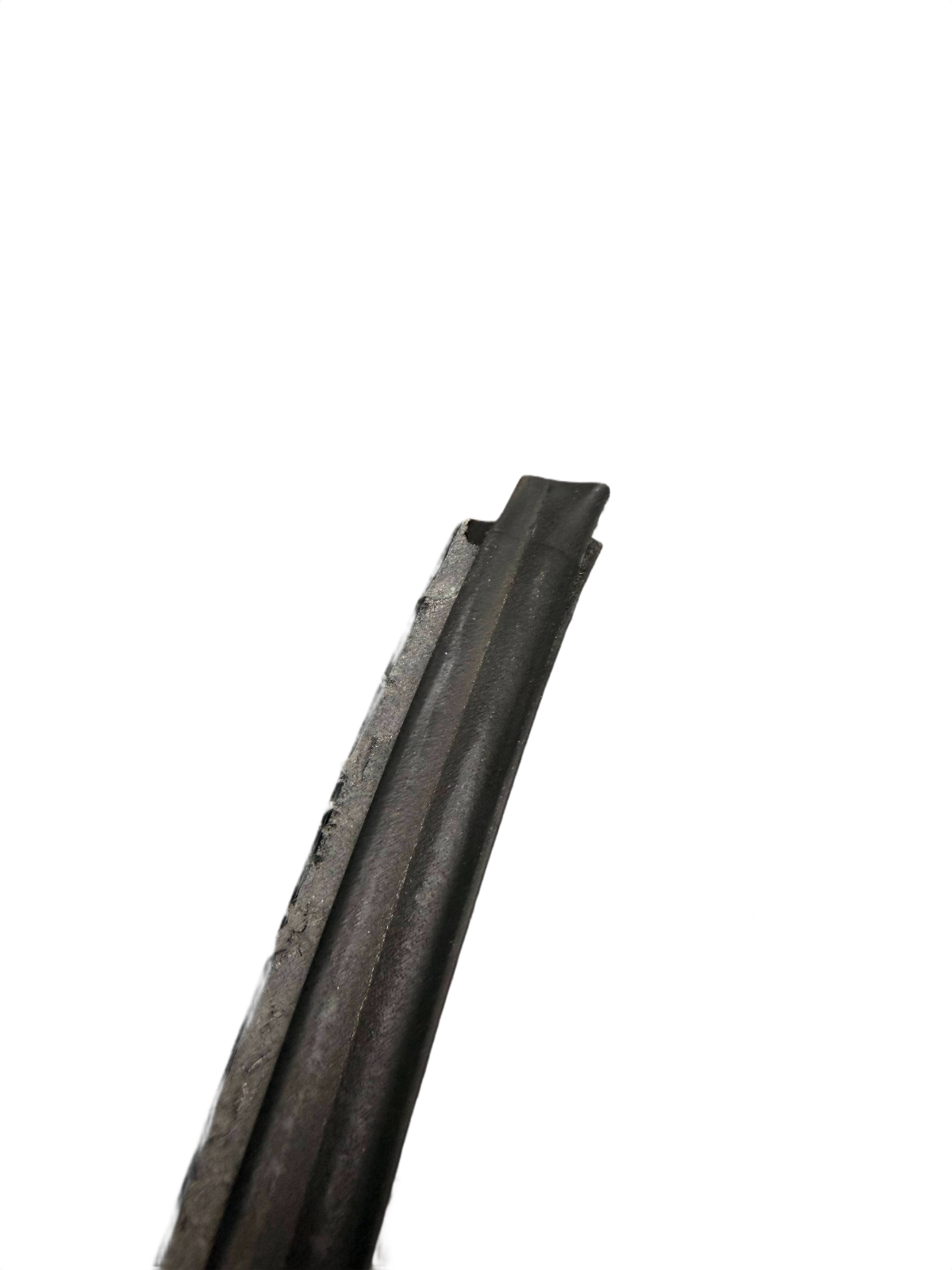 2024-2026 Tesla Model 3 Highland Rear Quarter Glass Seal Right 1910990-00-C