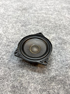 2020 - 2024 TESLA MODEL Y INSTRUMENT PANEL DASH SPEAKER OEM, 1079742-00-A