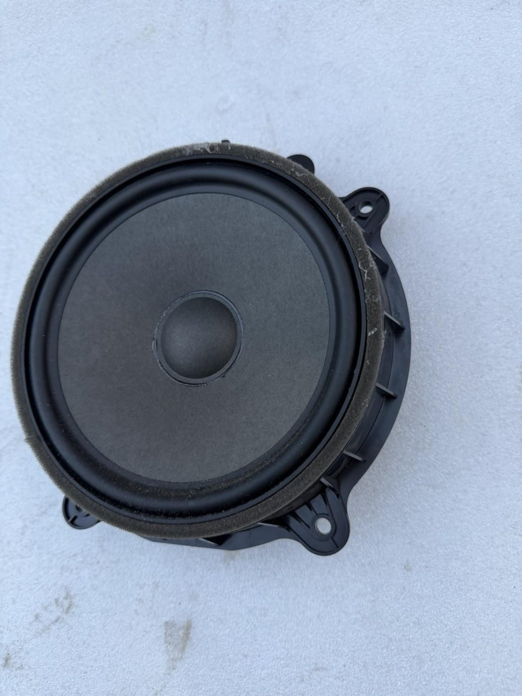 ♦️17-25 TESLA MODEL 3 M3 FRONT DOOR AUDIO WOOFER SPEAKER 200MM OEM, 1079744-00-E