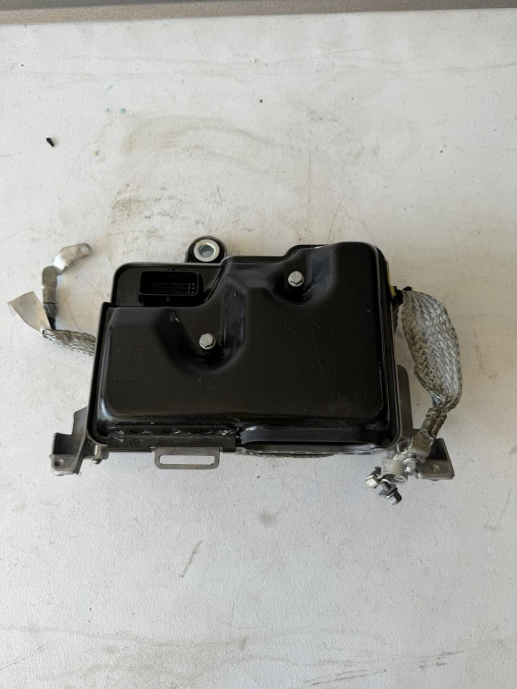 ♦️17-23 TESLA MODEL 3 FRONT VEHICAL ELECTRONIC CONTROL MODULE OEM, 1583991-01-C