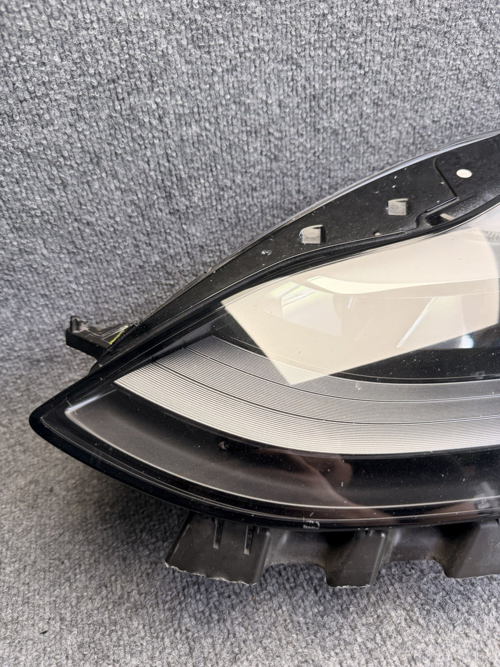 TESLA MODEL 3 HEADLIGHT LEFT DRIVER 2021 2022 2023 LED 1514952-00-C OEM