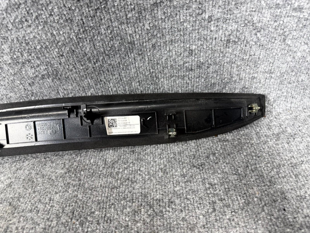 2016-2020 Tesla Model X Front Right Sun Visor Bezel Trim Cover OEM, 1050295-00-A