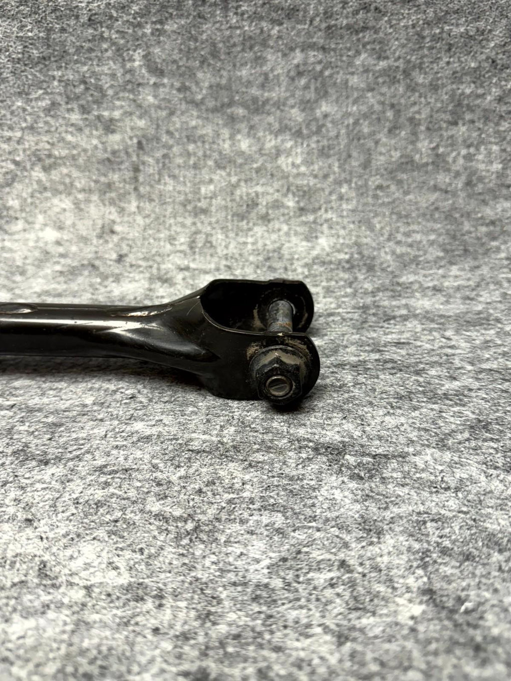 ♦️2017 - 2023 TESLA MODEL 3 REAR LEFT SIDE UPPER CONTROL ARM OEM, 1044427-00-C