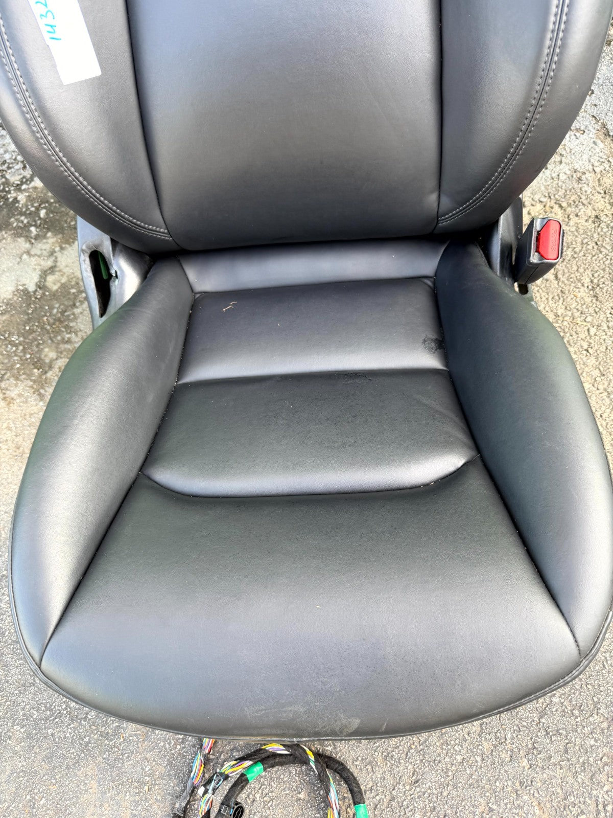 ♦️2017 - 2023 TESLA MODEL 3 X FRONT RIGHT FULL SEAT ASSEMBLY OEM, 1495845-00-A