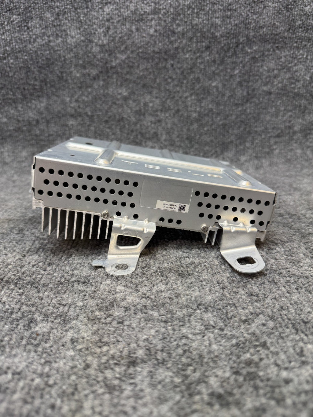 2020-2024 TESLA MODEL Y AUDIO SOUND AMP AMPLIFIER CONTROL MODULE OEM, 150715201B