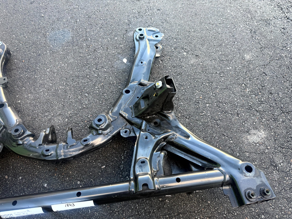 ♦️17-23 TESLA MODEL 3 FRONT SUBFRAME CROSSMEMBER CRADLE FRAME OEM, 1103547-00-A
